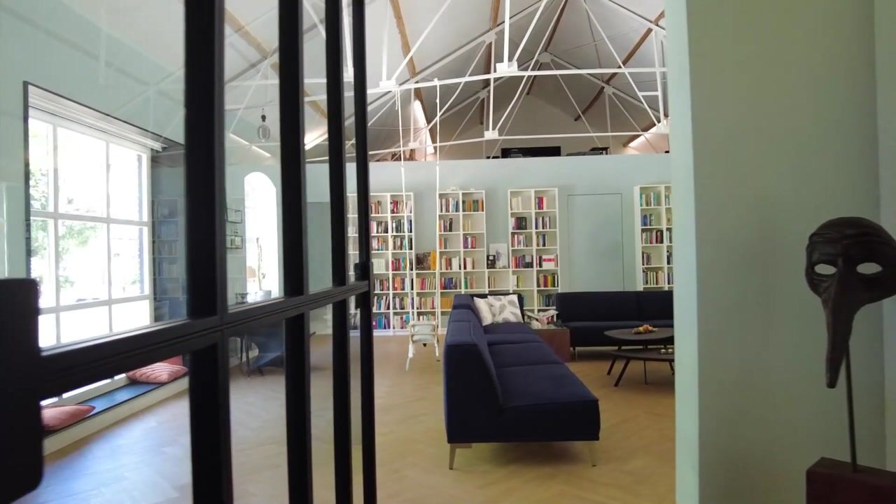 Video van Broekhin Zuid 20-A