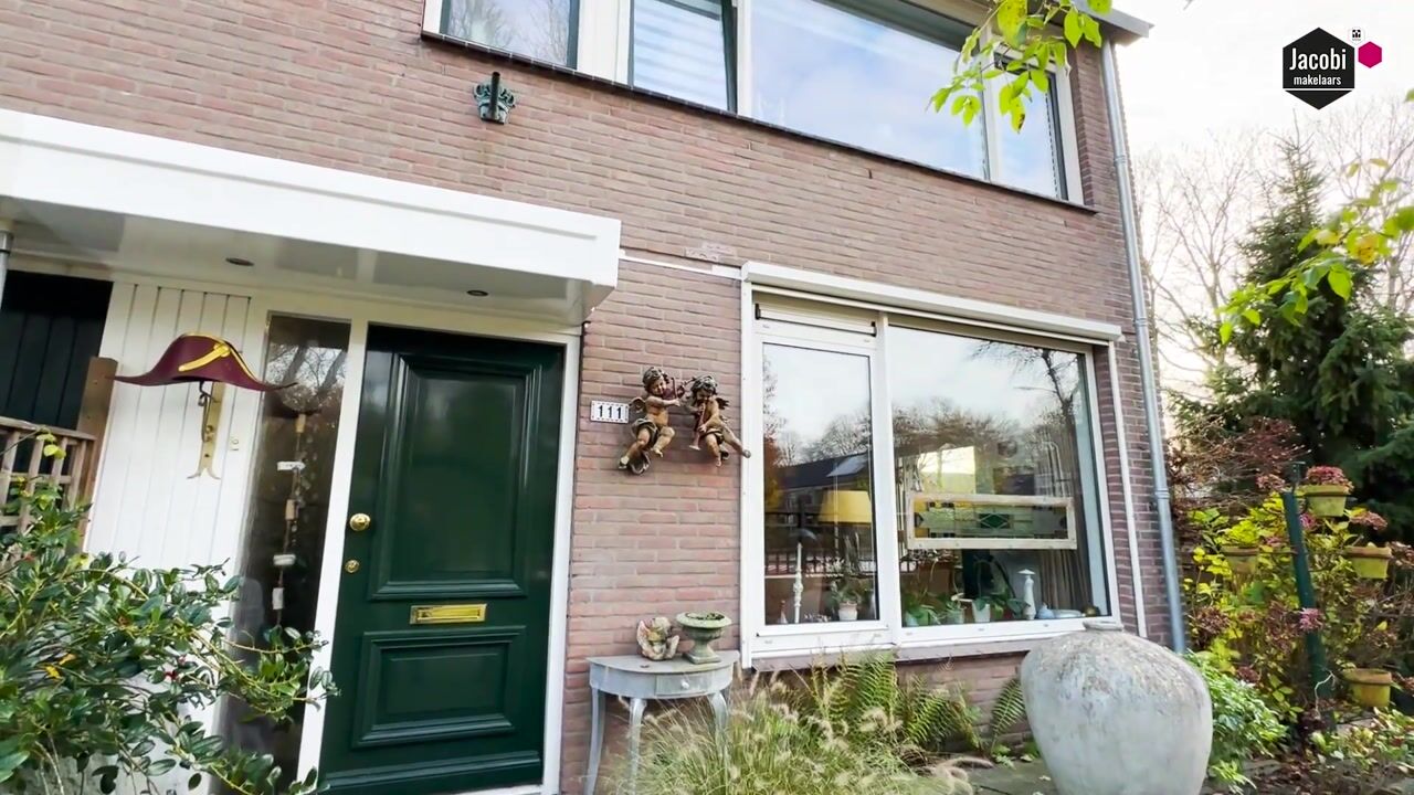 Video van Edelstenenbaan 111