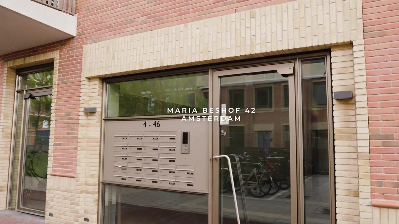 Video van Maria Beshof 42