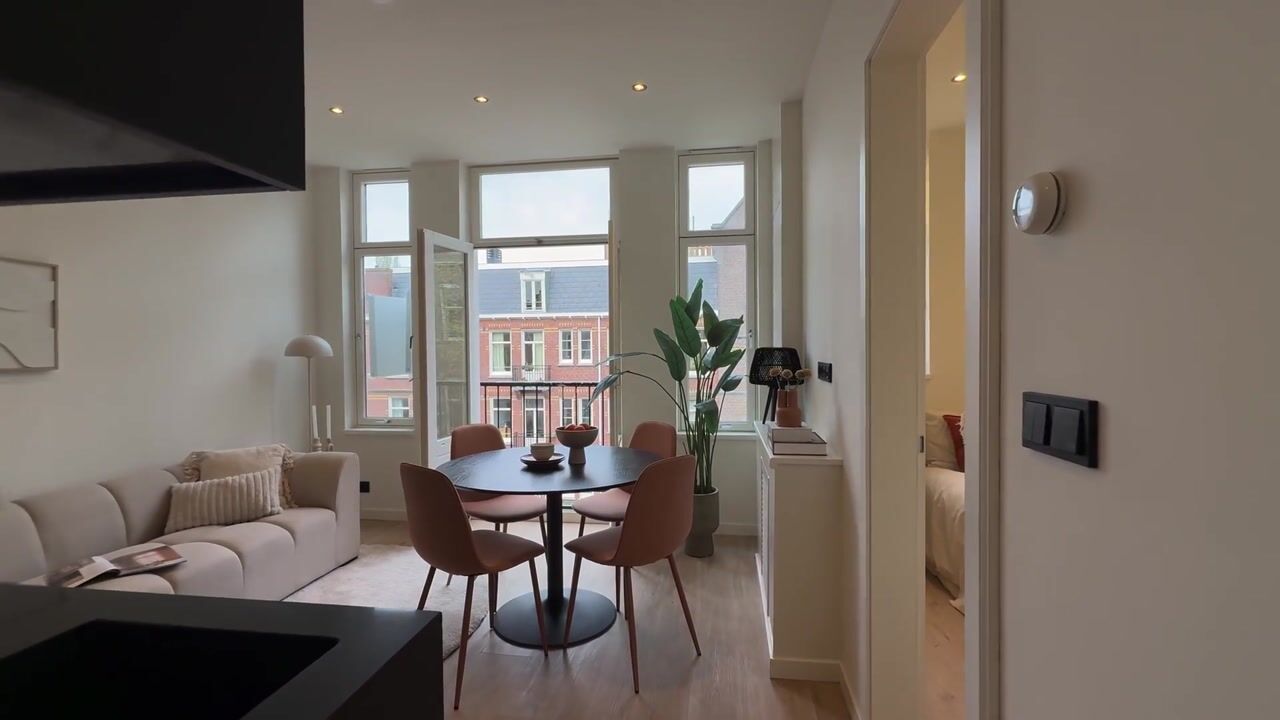 Video of Eerste Keucheniusstraat 45-3