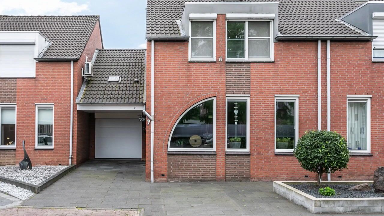 Video of Pastoor Moonenhof 9
