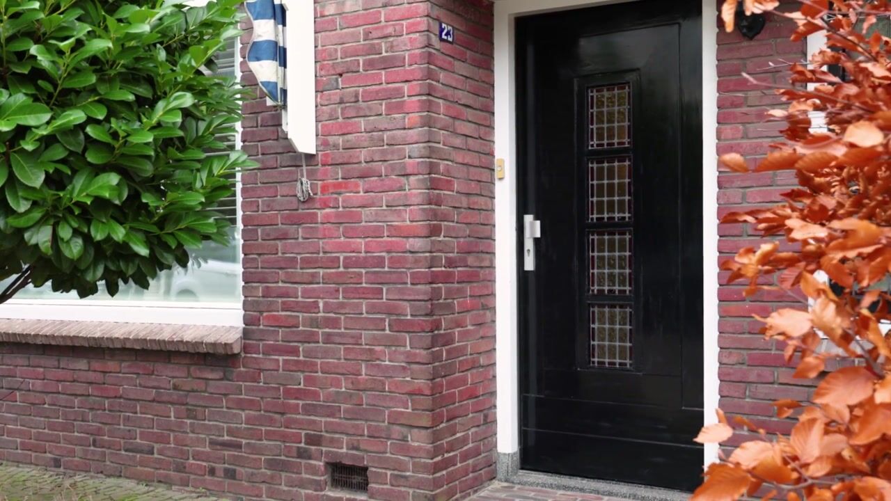 Bekijk video van Brugstraat 23