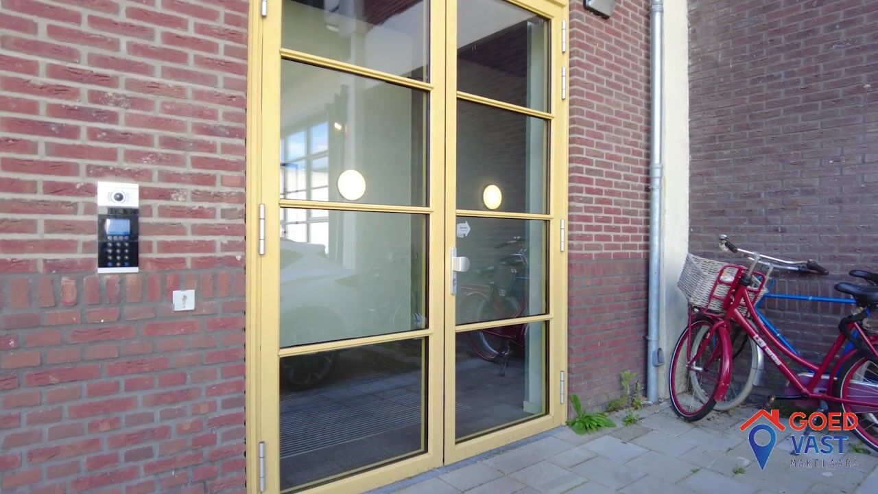 Video van Fabriekserf 32