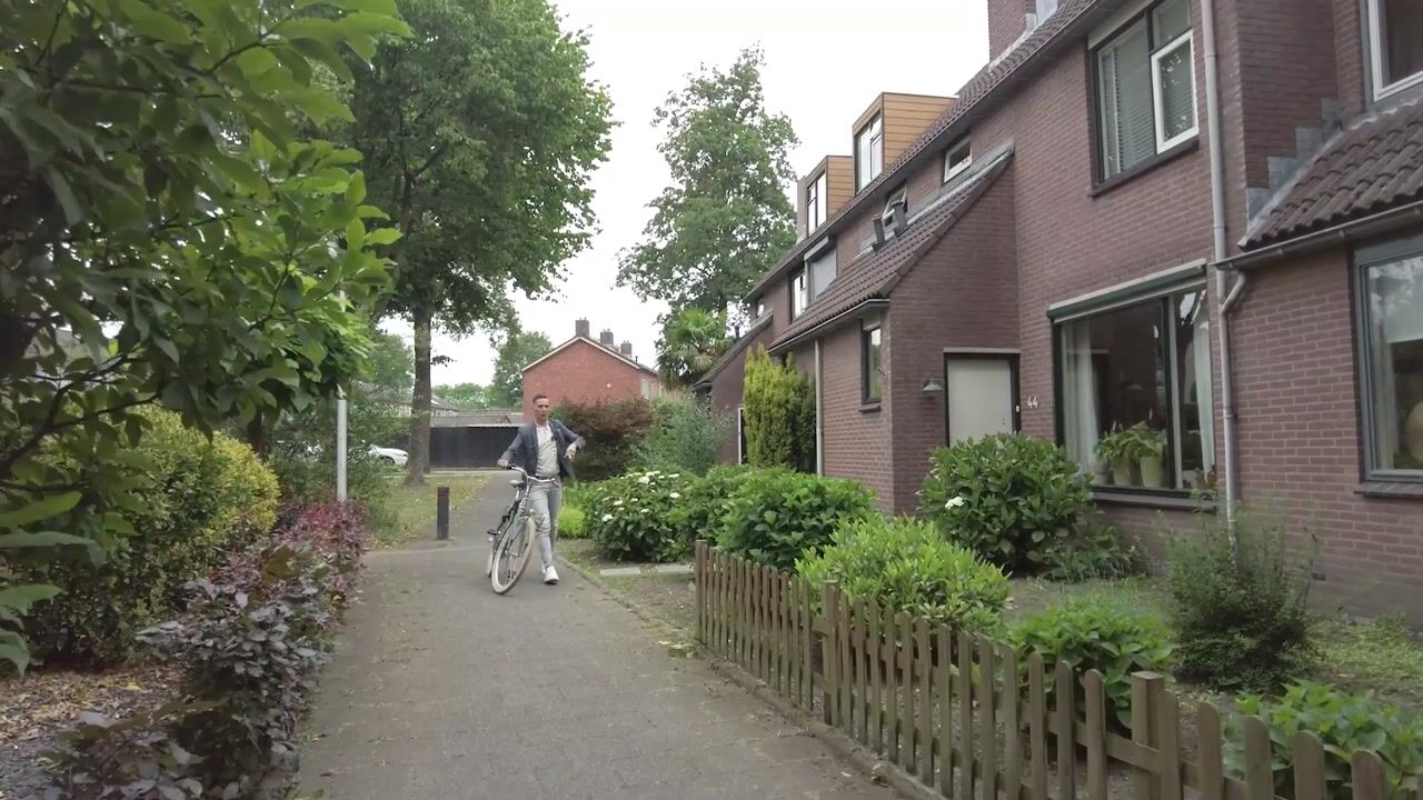 Video van Buizerdstraat 44
