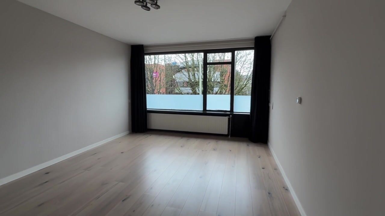 Video van Adelheidstraat 69