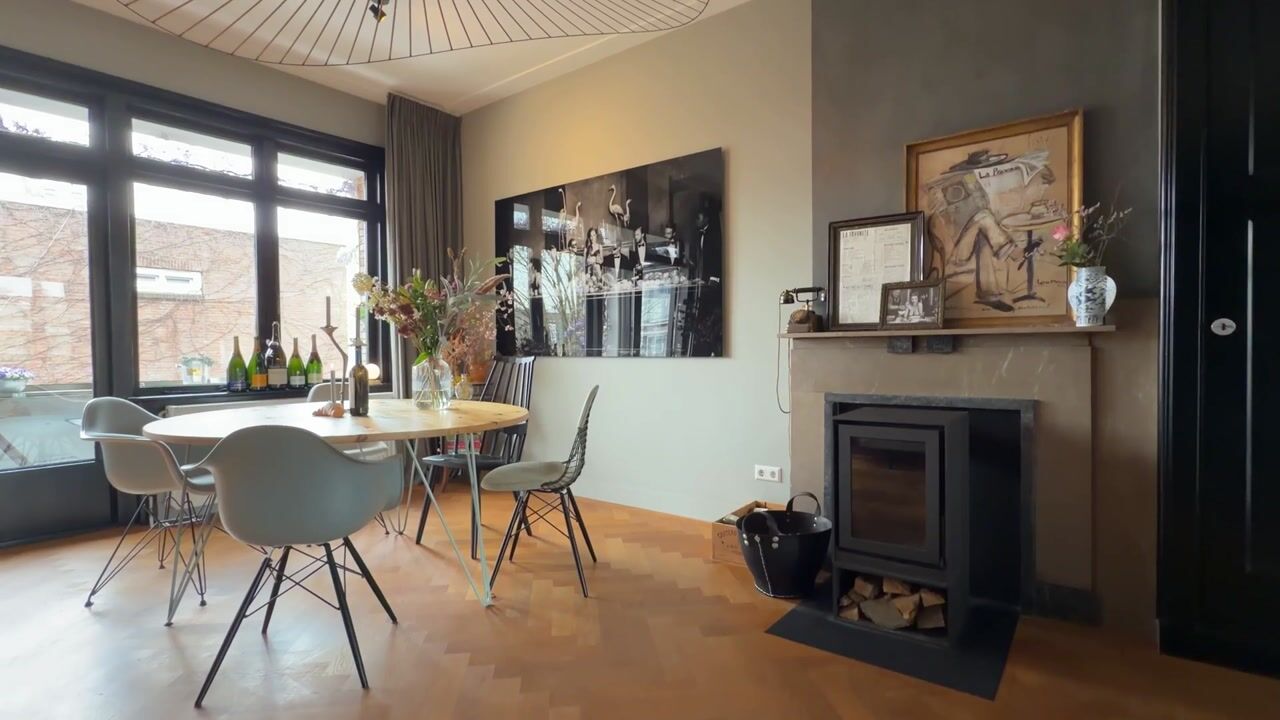 Video van Ungerplein 9-B