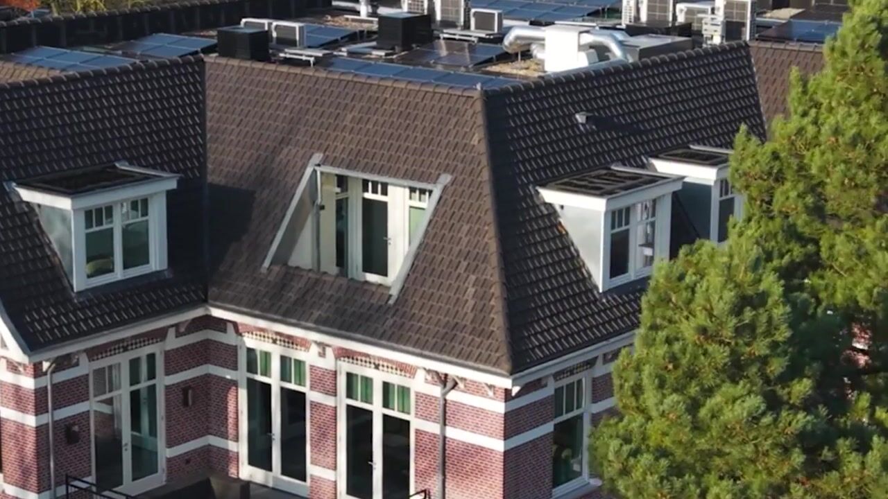 Video of Burgemeester van Nispen van Sevenaerstraat 34