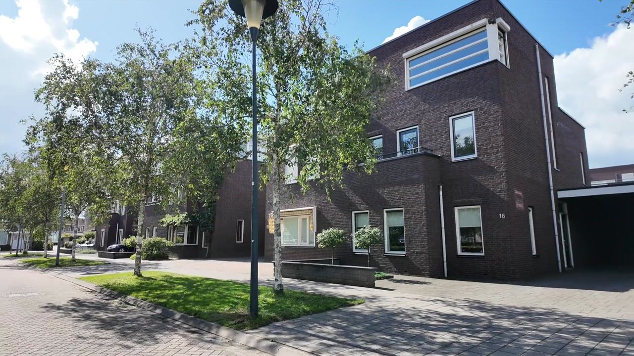 Video van Bogaard 16