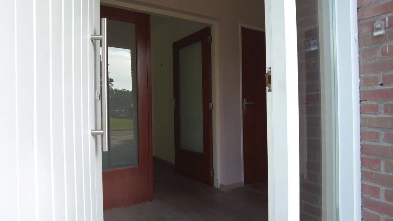 Video van Hallenhof 22