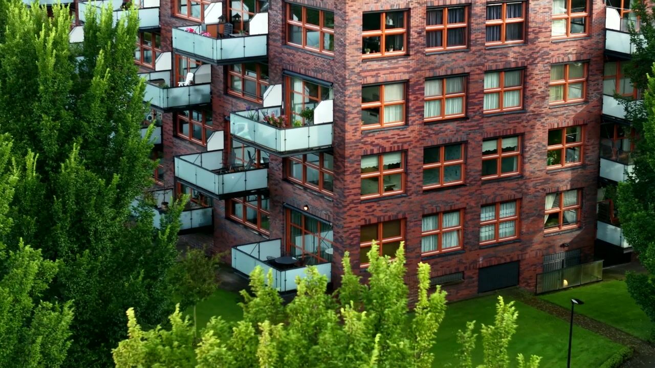 Video van De Hoven 24