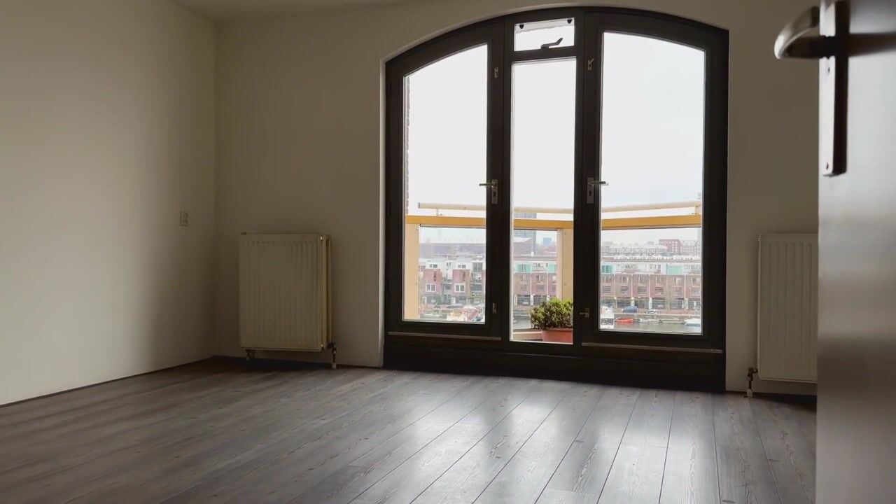 Video van Zeeburgerkade 826