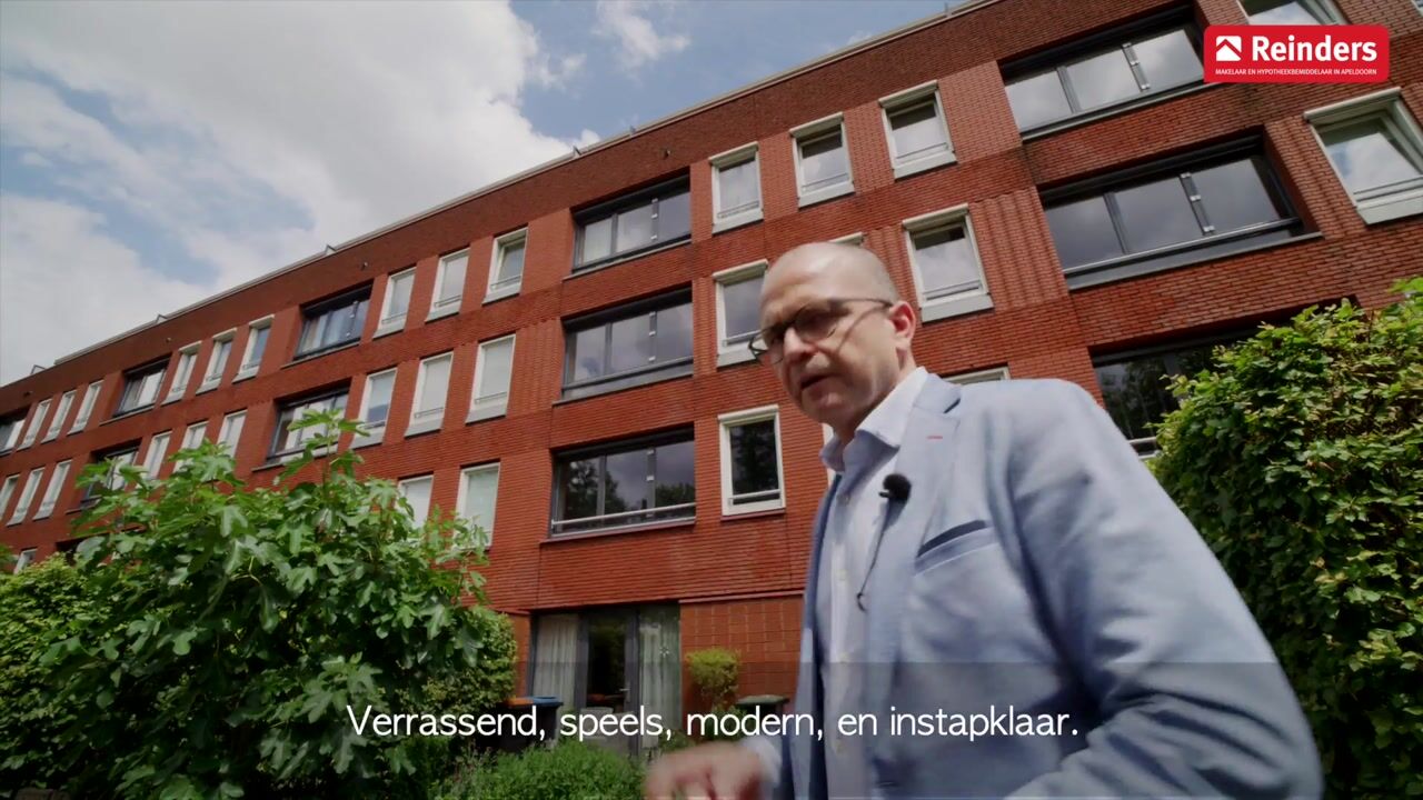 Bekijk video van Burgemeester Jhr. Quarles van Uffordlaan 559