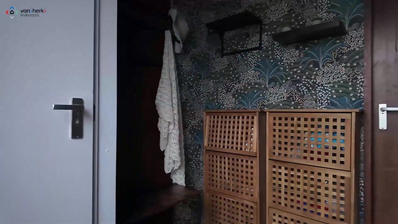 Video van Stokroostuin 39