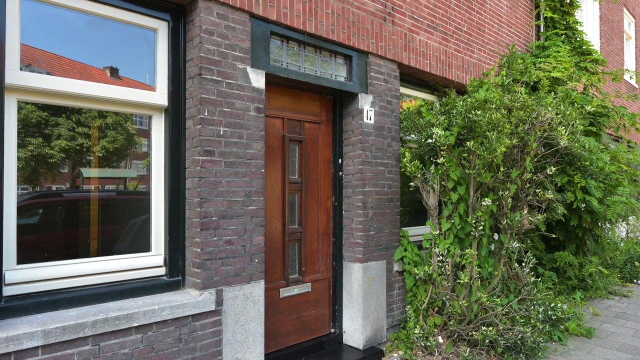 Video van Paramariboplein 47