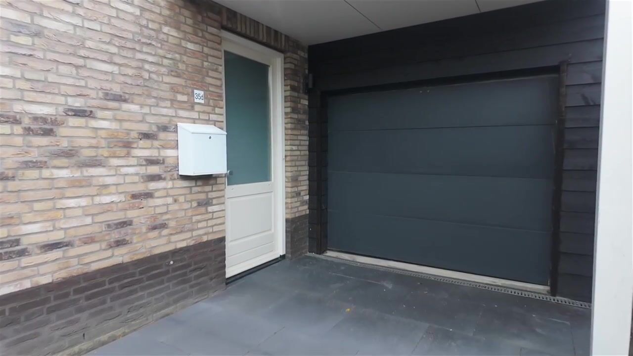 Video van De Ruijterstraat 35-D
