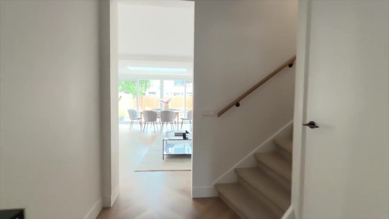 Video van Lobo-Braakensiekstraat 122