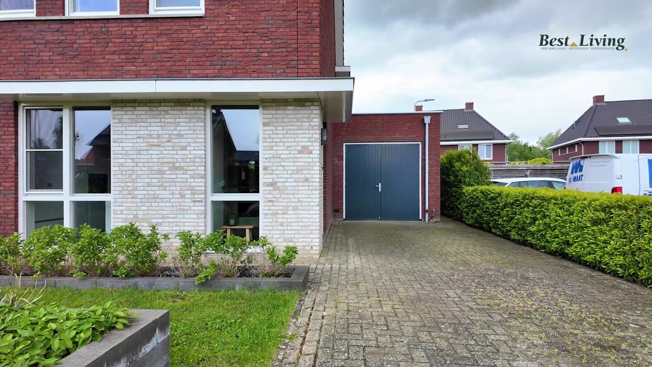 Video van Hooimate 19
