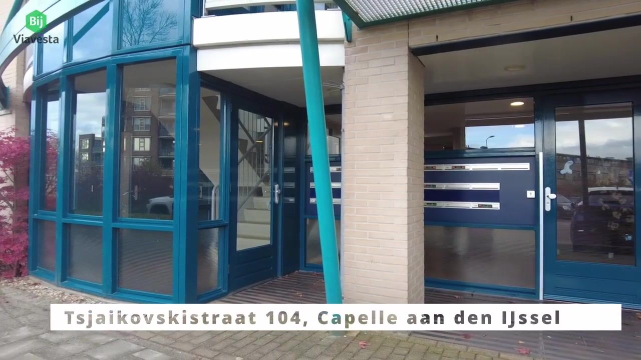 Bekijk video van Tsjaikovskistraat 104