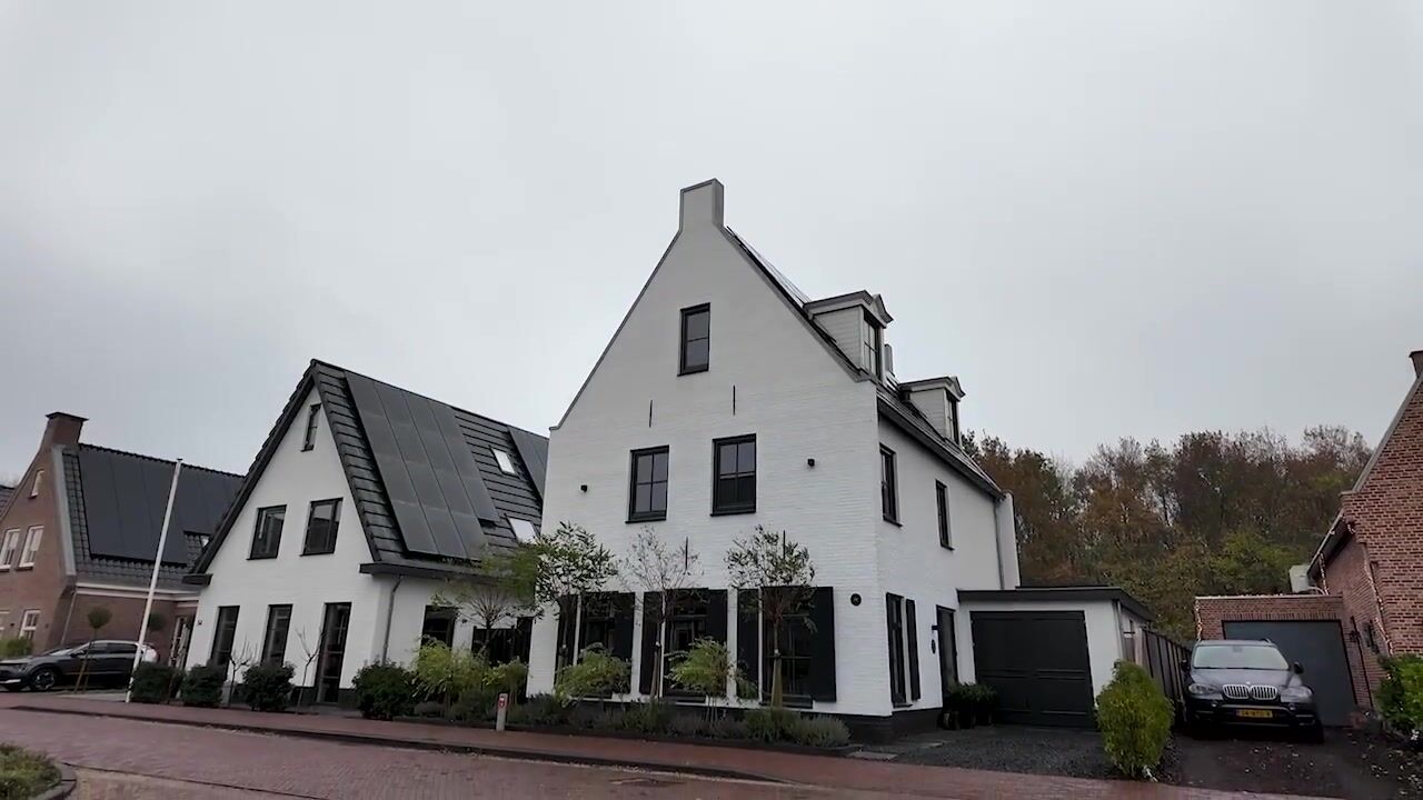 Video van Albert Einsteinstraat 52