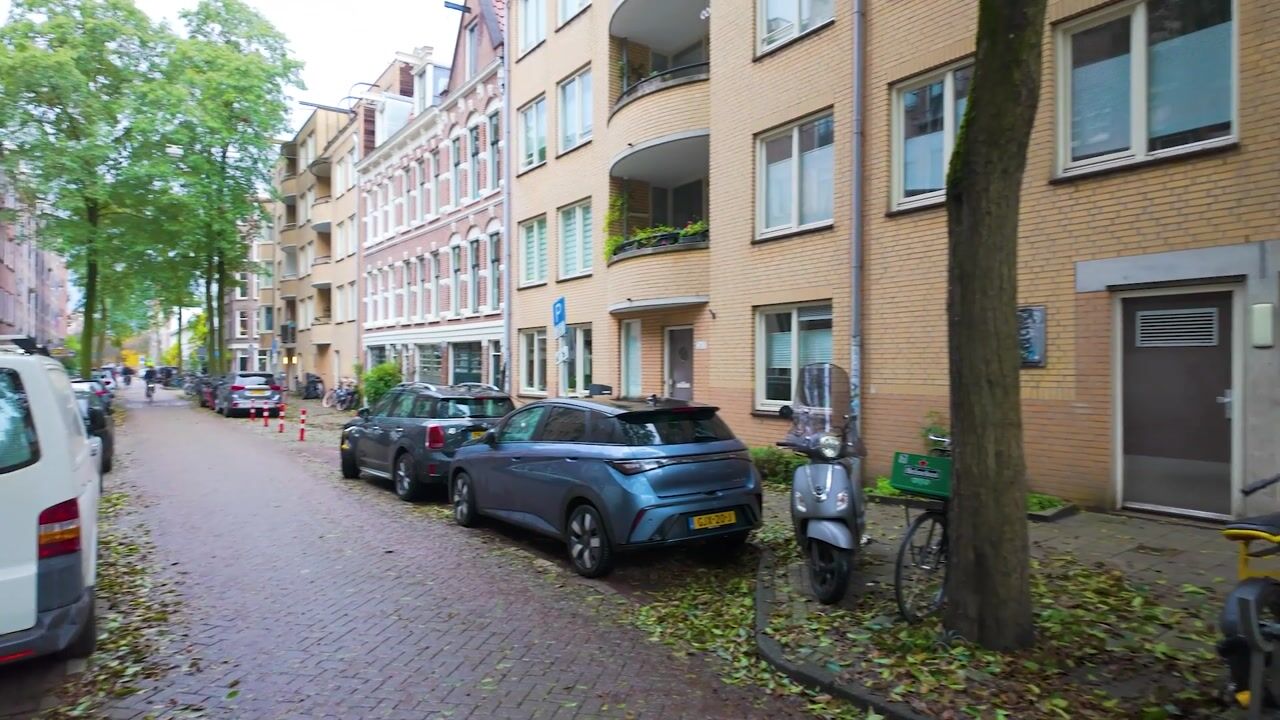 Bekijk video van Van Ostadestraat 271-C