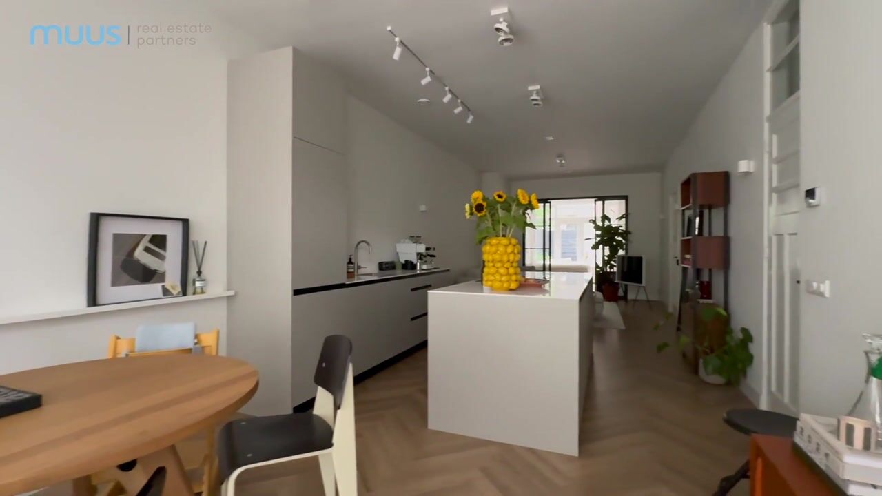 Video van Jan van Scorelstraat 70