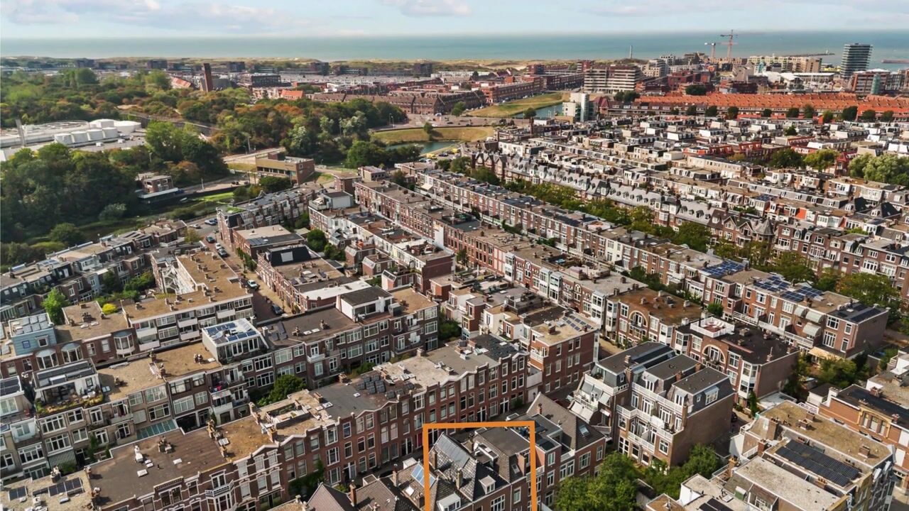 Video van Van Lumeystraat 77