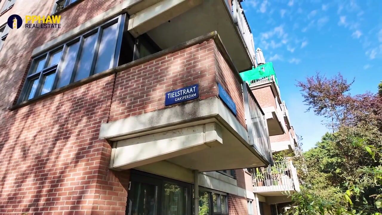 Video van Tielstraat 72