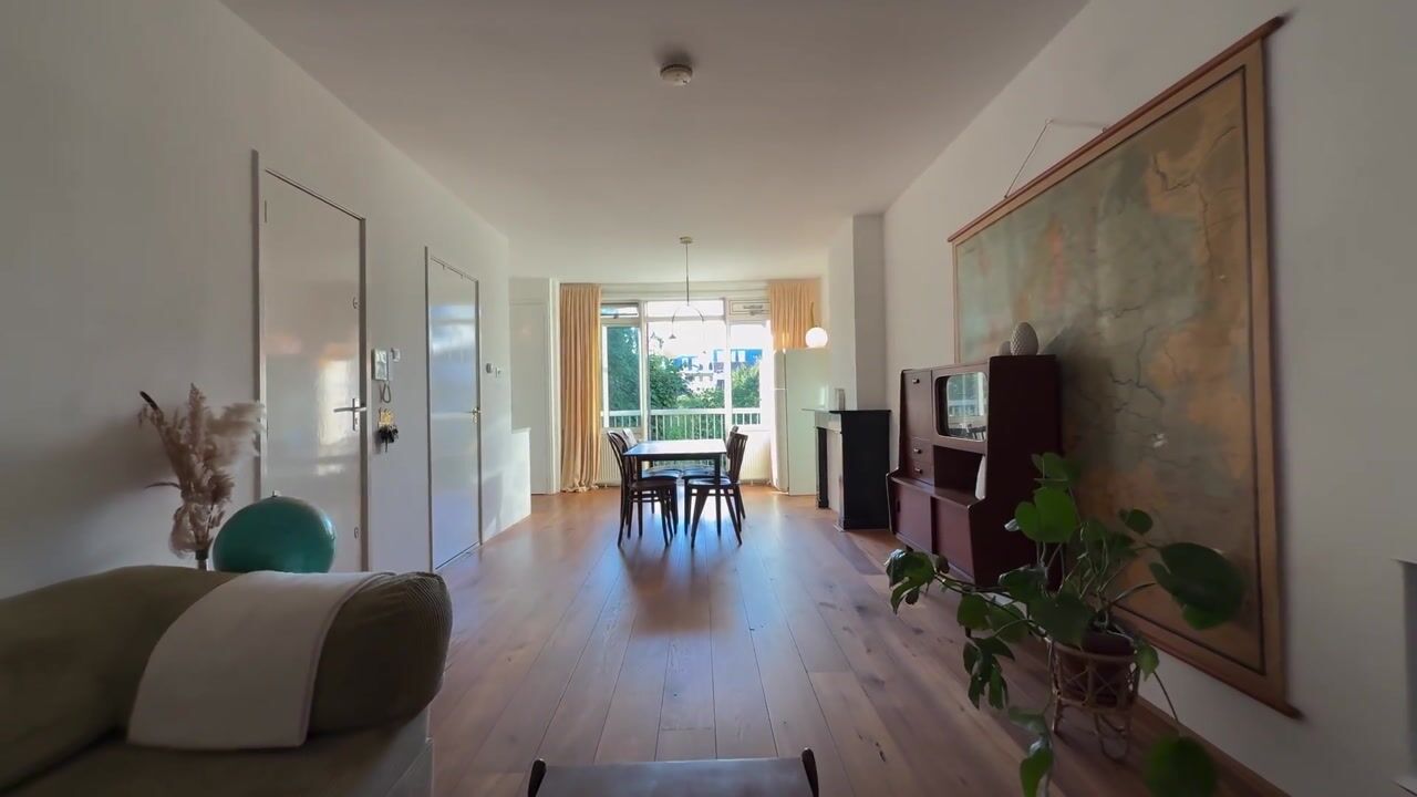 Video of Graaf Florisstraat 17-2