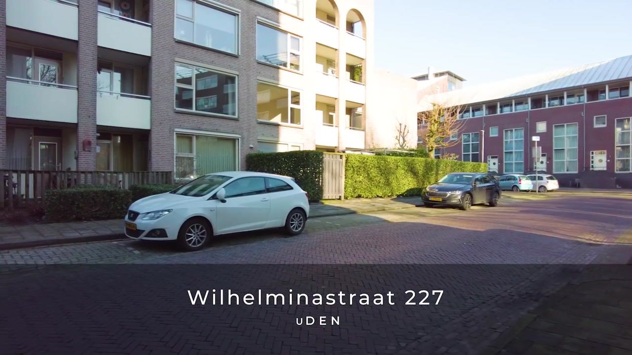 Bekijk video van Wilhelminastraat 227