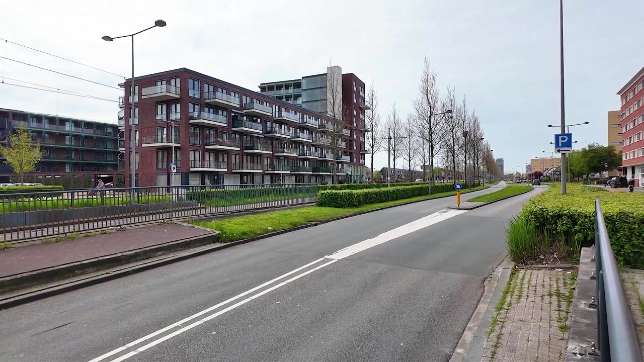 Video van Vrouw Avenweg 12