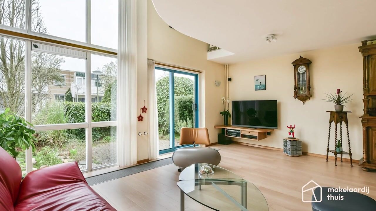 Video van Annie Romein-Verschoorkade 66