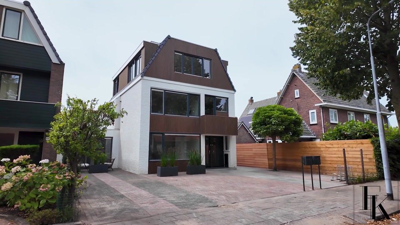 Video van Manegelaan 16-A