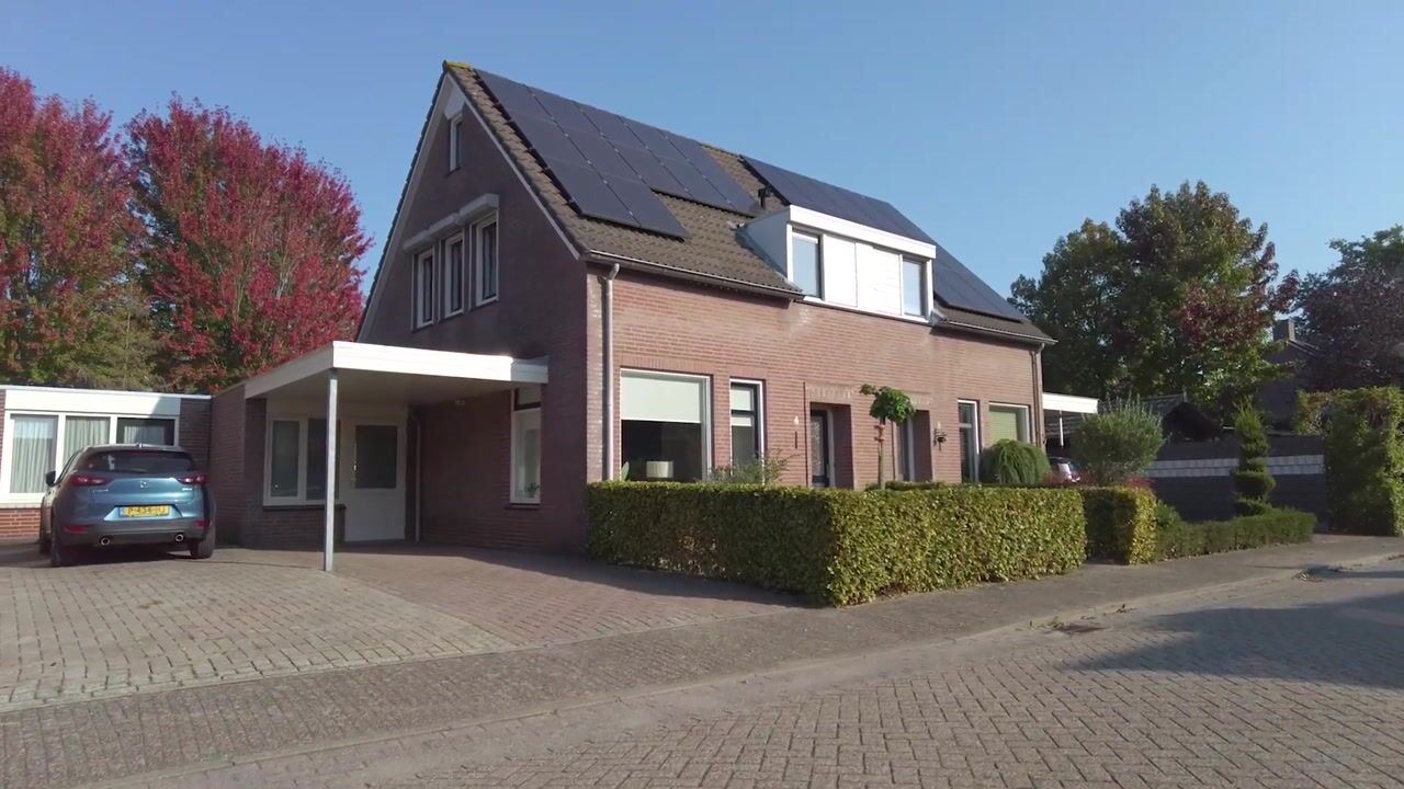 Video van Den Hil 4