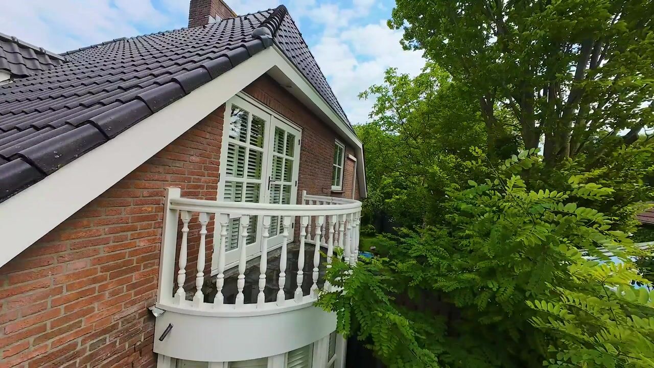 Video van Parijslaan 79