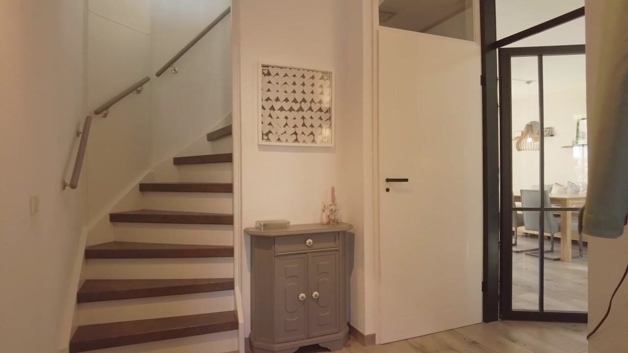 Video van Brikkenoven 27
