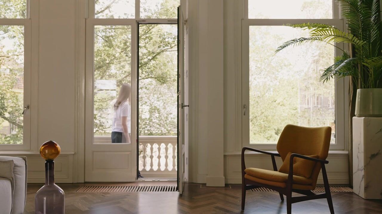 Video van Van Eeghenstraat 127-B