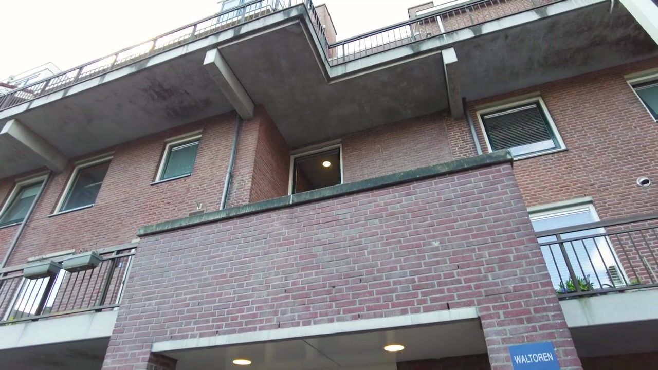 Video van Waltoren 28