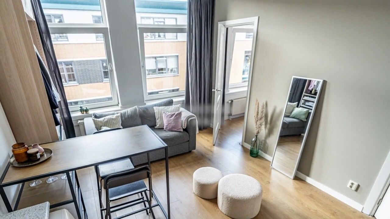 Video van Van Merlenstraat 29-B