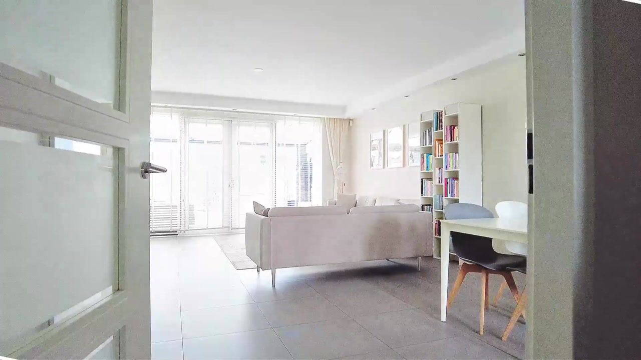 Video van Henri Polakstraat 27