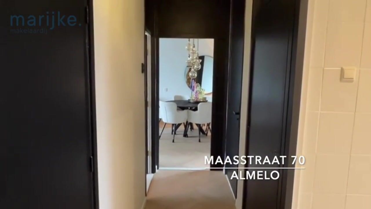 Bekijk video van Maasstraat 70