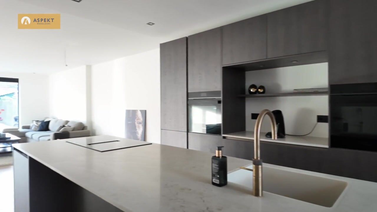 Video van Mispelgaarde 19