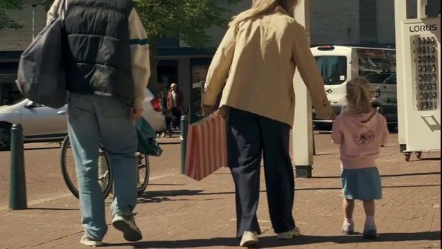 Bekijk video van Arnolds Avenue
