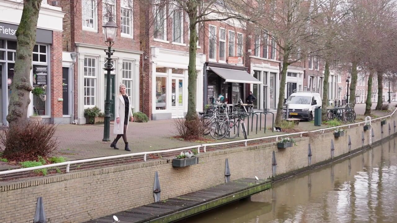 Bekijk video van Voorstraat 87-A