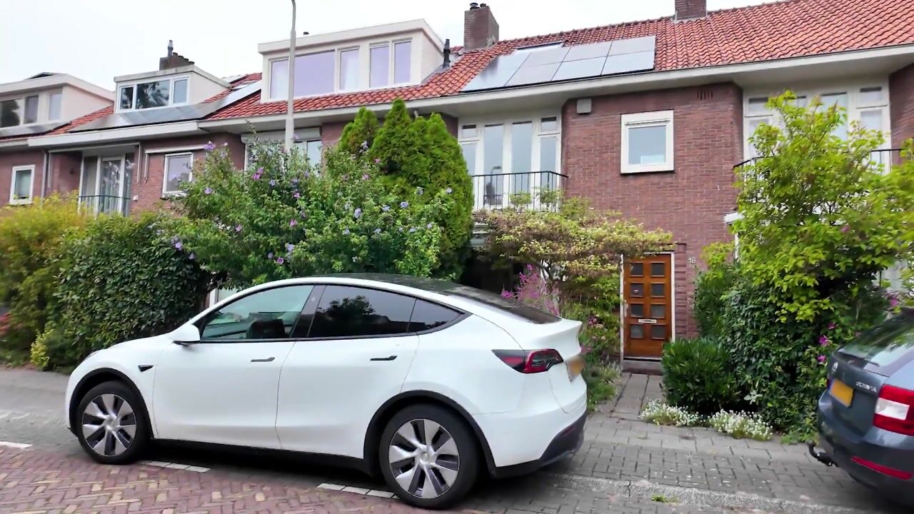 Video van Buitenzorg 18
