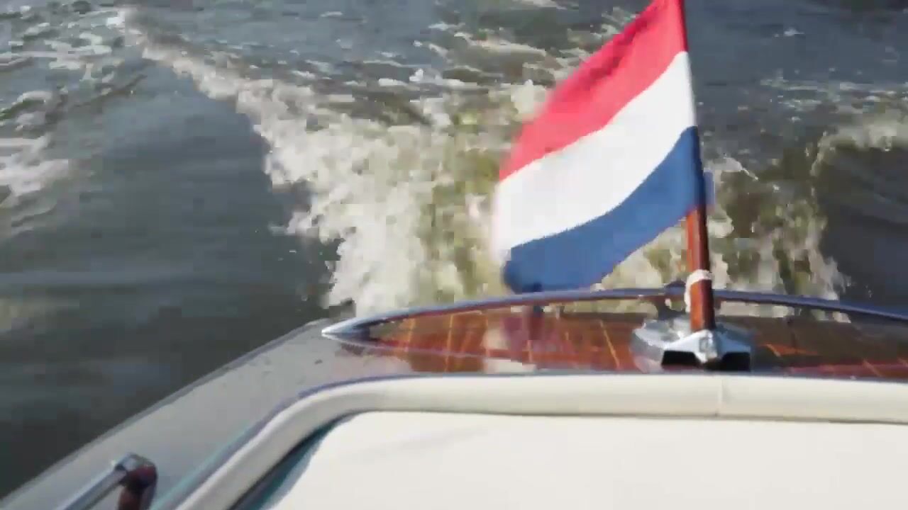 Video van Nieuw-Loosdrechtsedijk 306