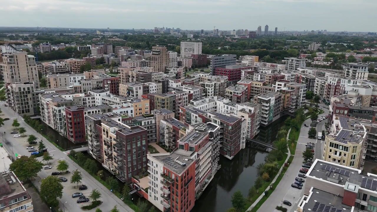 Video van Carel Willinkgracht 821
