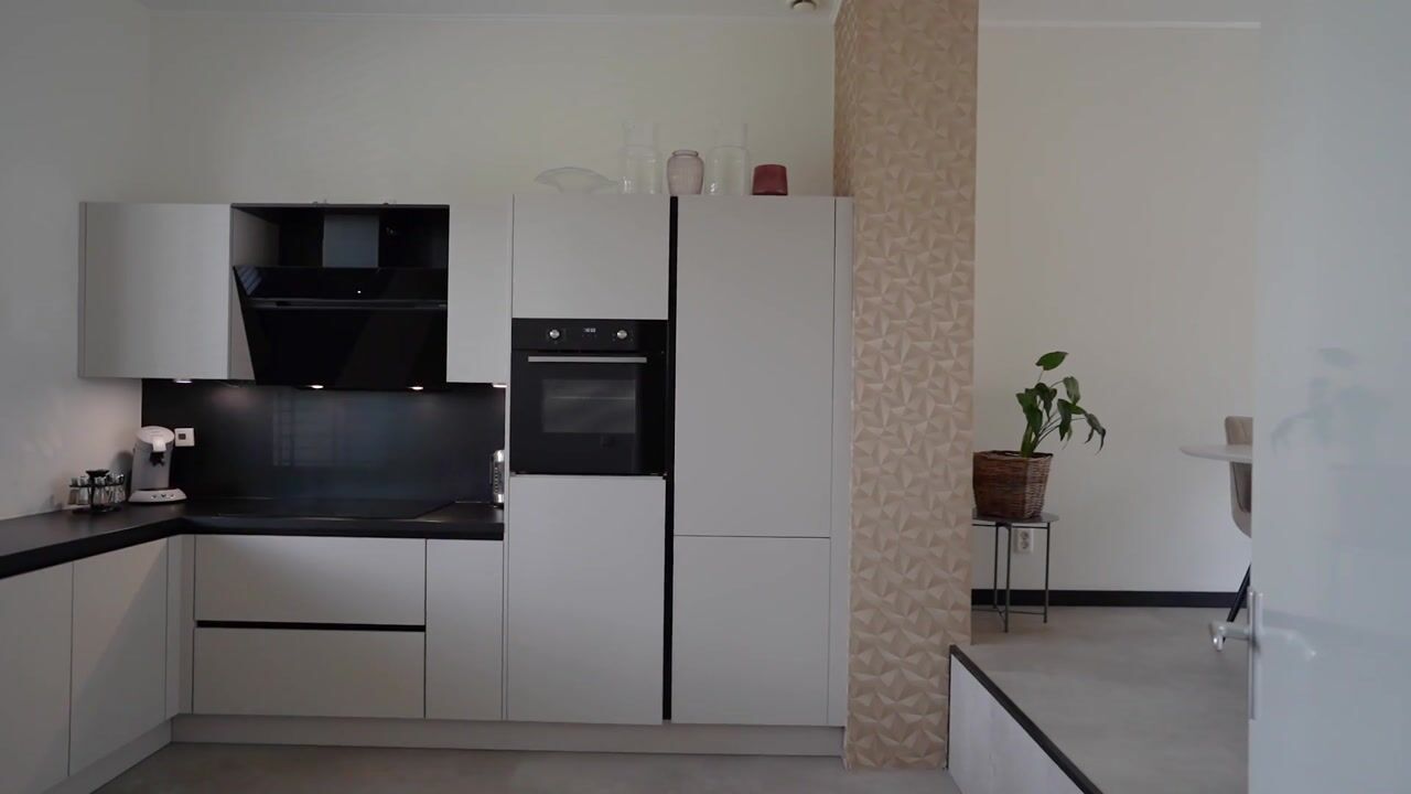 Video van West Vaardeke 146