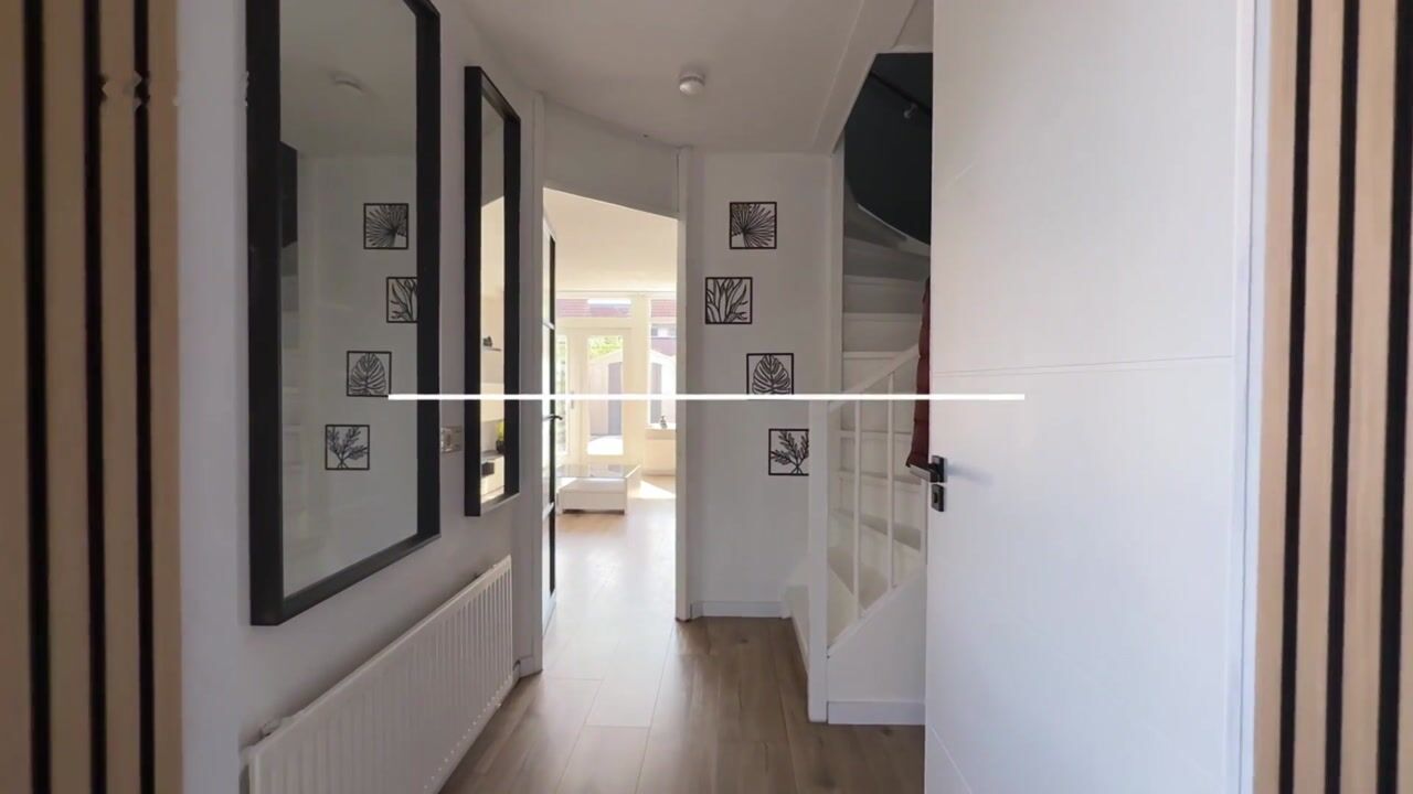 Video van Henriëtte Roland Holststraat 9