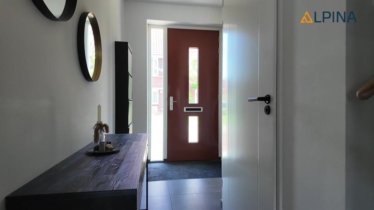 Video van Van der Waalsstraat 30