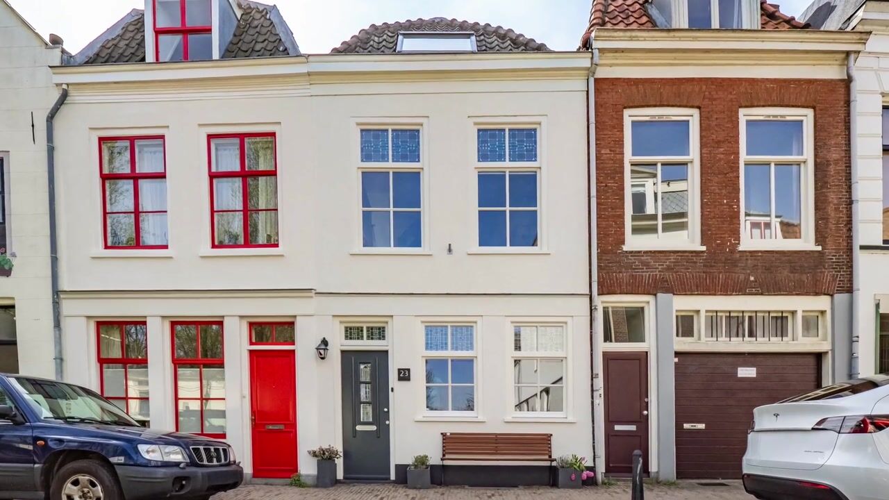 Video van Lange Lauwerstraat 23